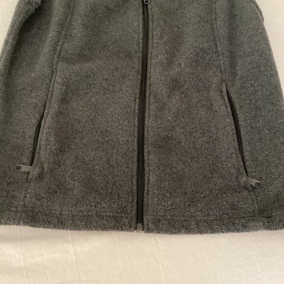 2 Columbia Fleece Vests Size Medium - Picture 4 of 9